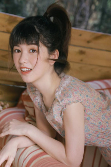 女刑警被两个黑人挺进